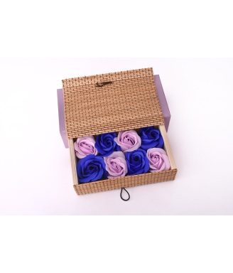 Minerva News Roses Soap