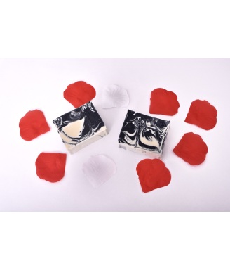 BLACK & WHITE SĂPUN BIO VEGAN NATURAL COCOS, MIGDALE & LAVANDĂ